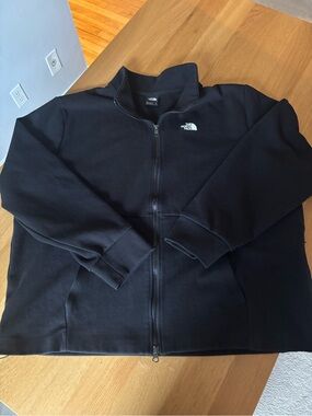 The North Face Black Zip-Up Jacket with White Logo (XXL)